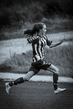Bild 3310 - B-Juniorinnen TuS Tensfeld - VfL Oldesloe 2 : Ergebnis: 2:5